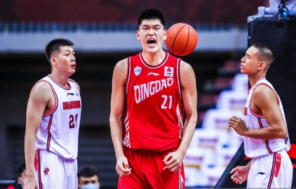  青训小将崛起，替补登场绝杀对手