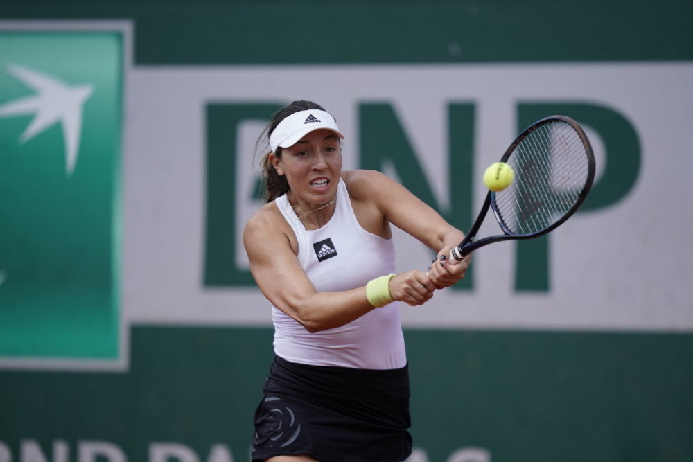  斯维亚泰克横扫赛场锁定年终第一