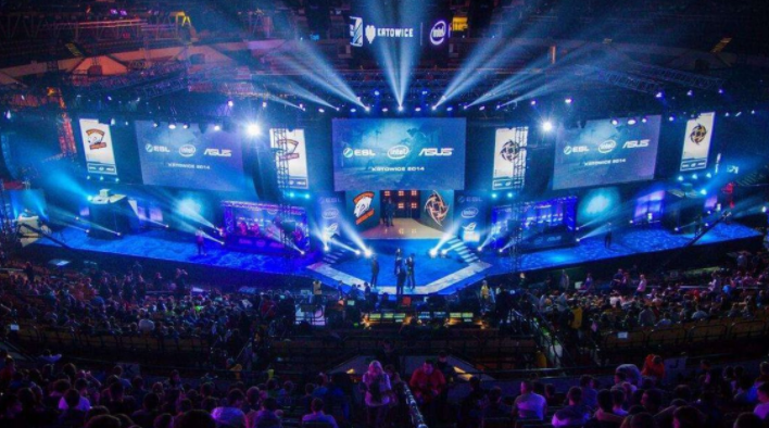  电竞训练营开营，培养未来世界冠军