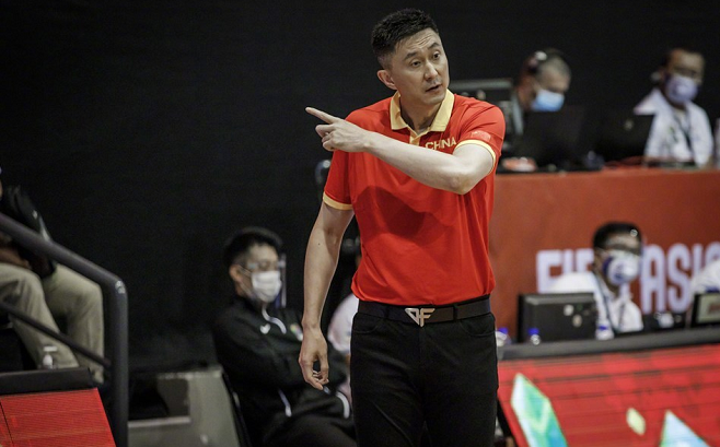  北控男篮多点开花，主场大胜南京同曦队